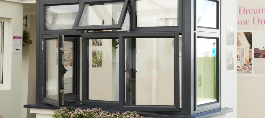 Aluminium-Hinged-Inclined-window